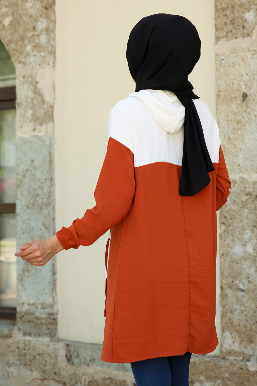 BRICK COLOR-ECRU SPORTS TUNIC  BRICK COLOR-ECRU SPORTS TUNIC